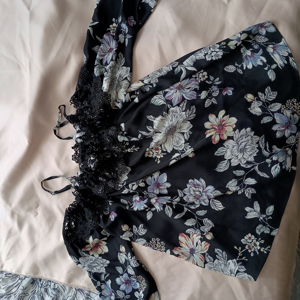 Fortune & Ivy Blouse View 3